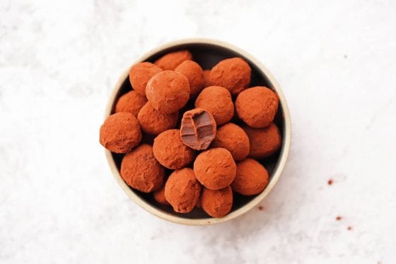 Τρούφες Σοκολάτας με Μαύρο Ρούμι